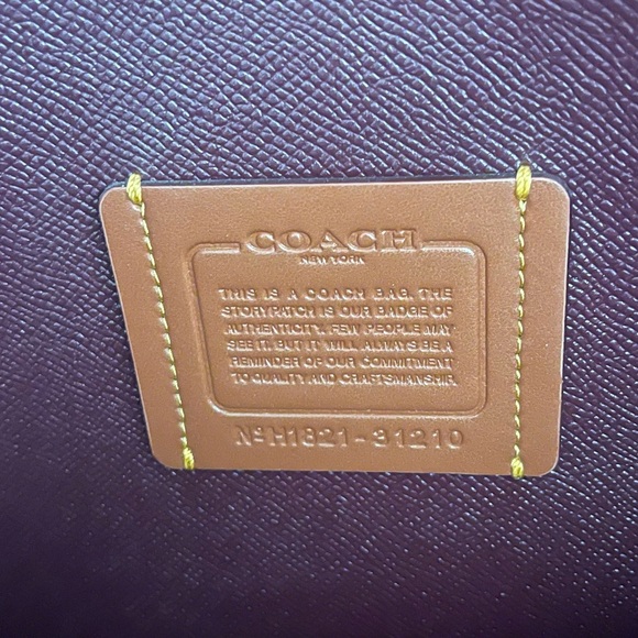 NWT Coach Charlie - Brown - Picture 6 of 6